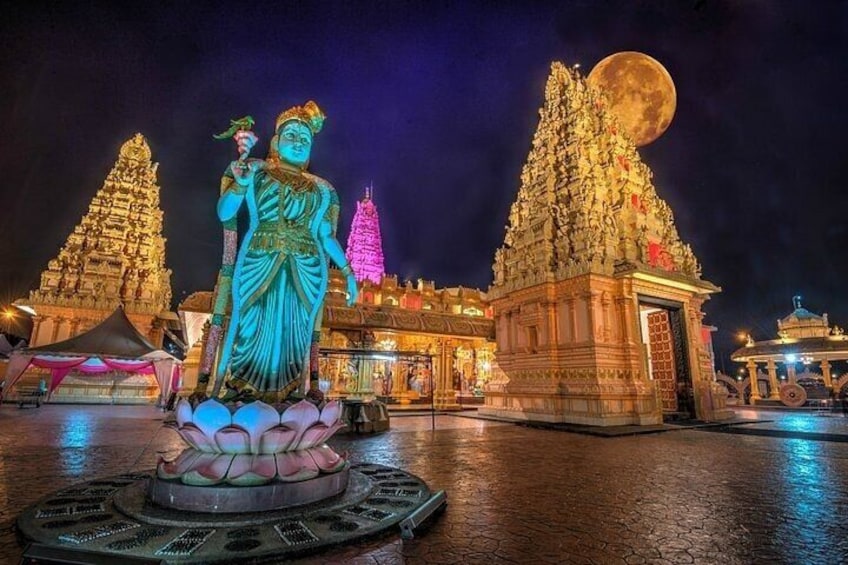 Sri Maha Mariamman Temple,