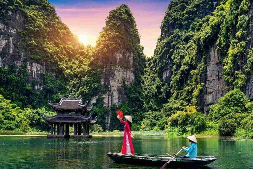 BEST RATE GUARANTEED 1 Day Trang An - Tam Coc - Mua Cave - Hoa Lu