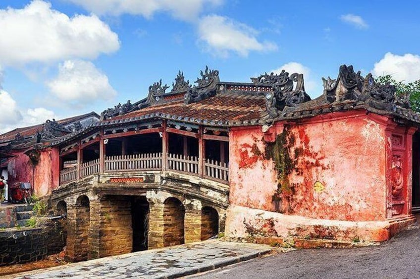 Japanese Bridge in Hoi An Old Quarter