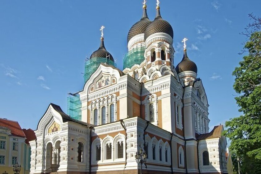 Historical Walk of Tallinn with a Local
