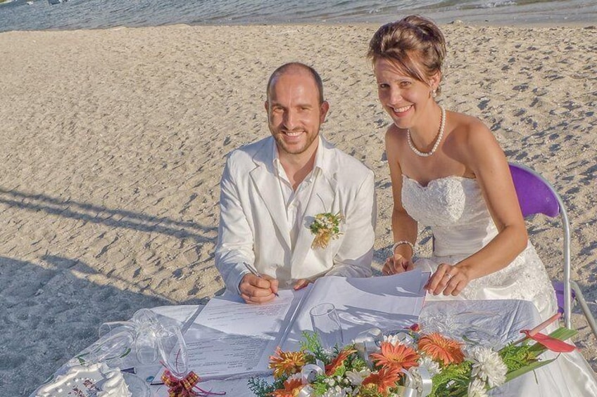 Beach wedding unforgettable dream coming true