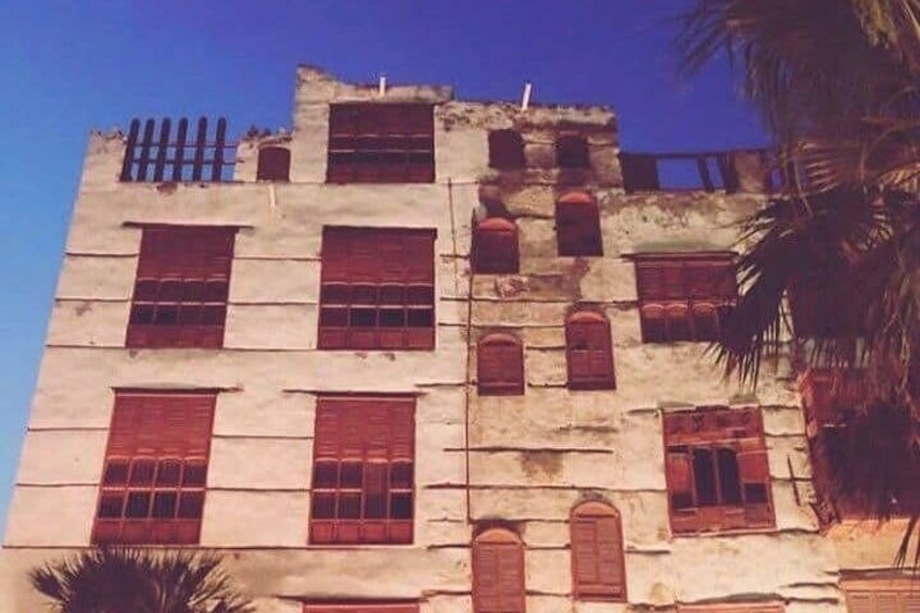 Traditional Jeddah Tour:Tasting & Historical Highlights