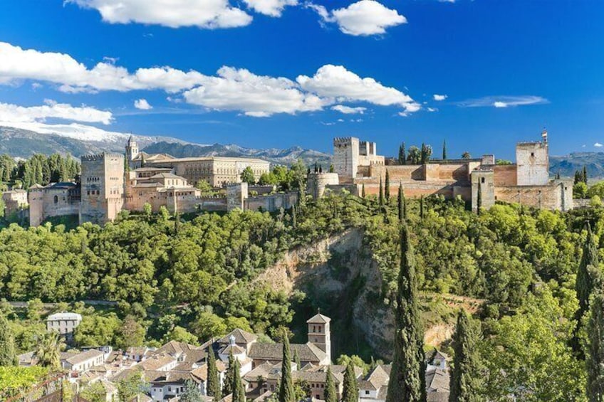 Malaga to Granada: skip-the-line at Alhambra & Nasrid Palace - for cruisers only