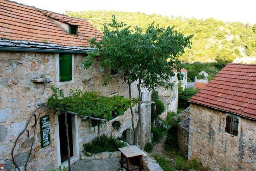 Abandoned village Konoba