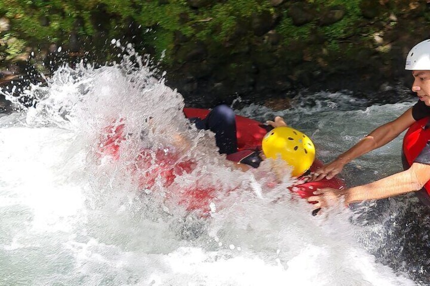 Tubing Rio Celeste, Nature and Adventure