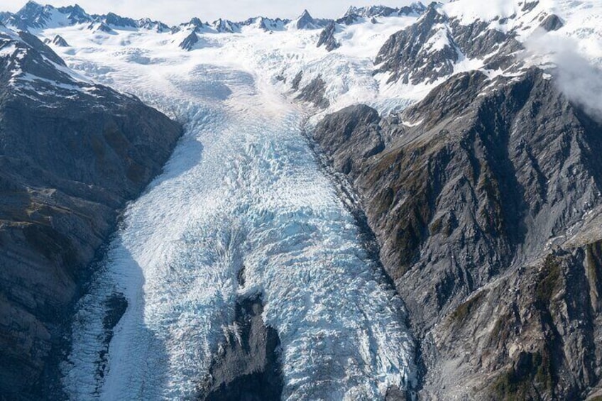 Ultimate Discovery: 3 Glaciers with Snow Landing - 45mins