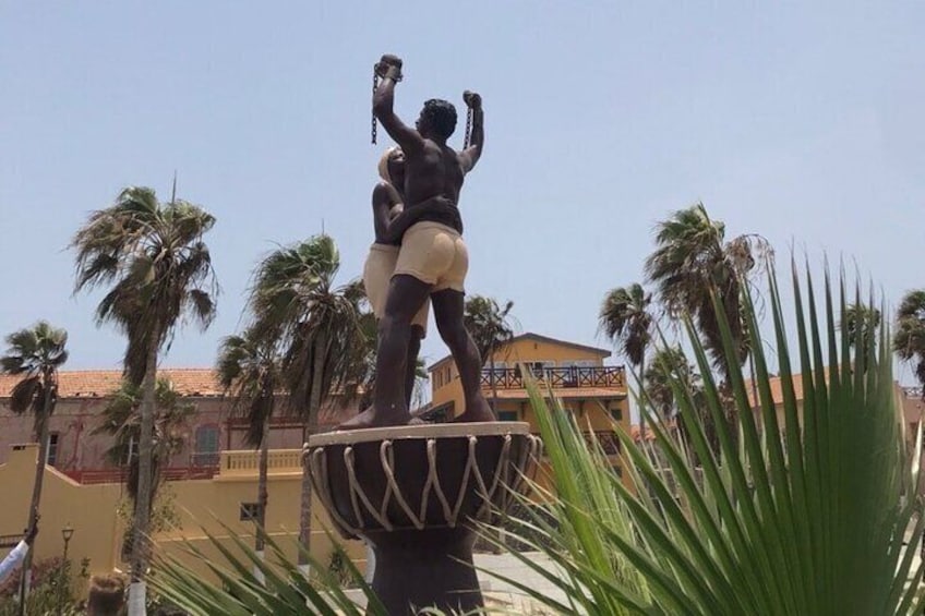 Statue de la Liberation,Gorée Island 