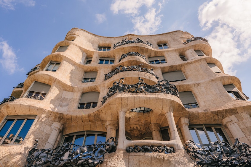 360o Barcelona SkyWalk: Old Town Walking, Helicopter flight & Boat Ride