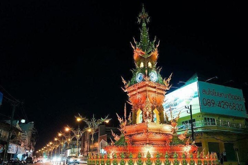 Chiang Rai Food & Night Market Walking Tour with Local Host