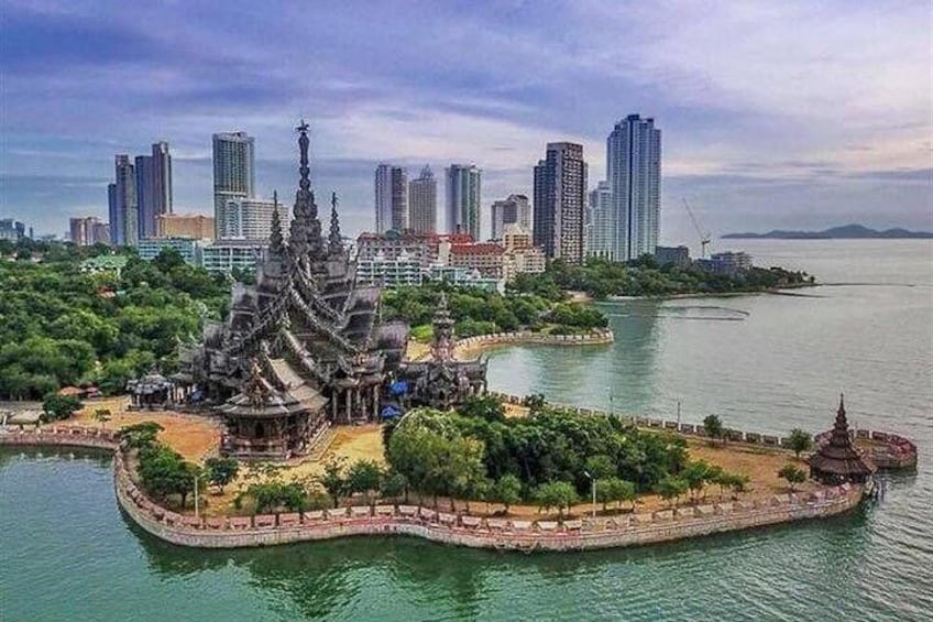 Private Tour : Famous Landmark of Pattaya in One Day