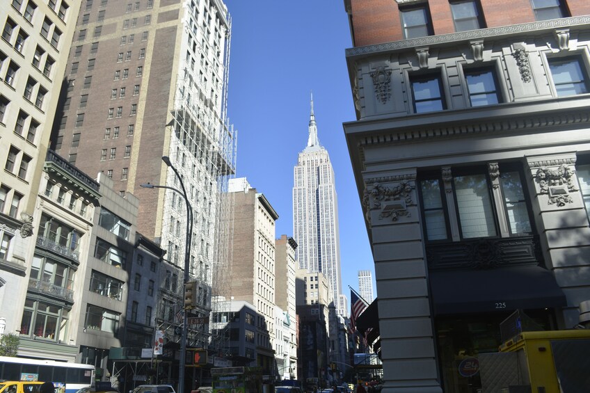 Discover NY: Fully Guided NYC Bus Tour