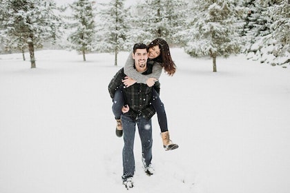 Private Holiday Photography Session with Local Photographer in Whistler