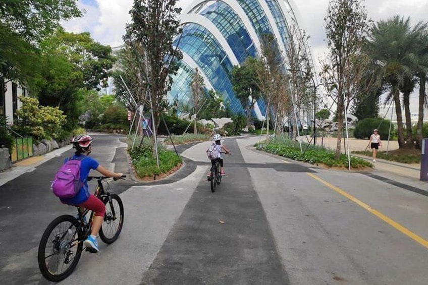 BikingSG Best of Singapore: Take in the sights on a relaxed audio cycling tour