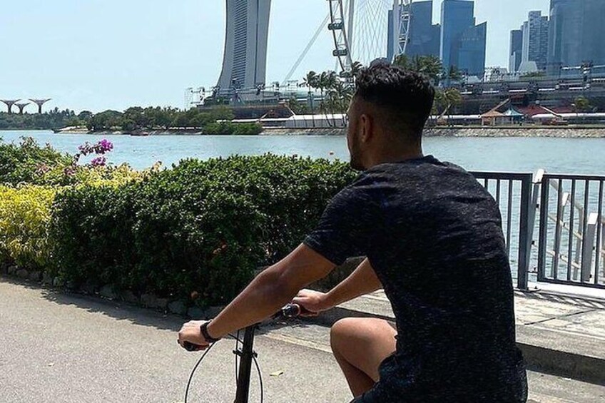 BikingSG Best of Singapore: Take in the sights on a relaxed audio cycling tour