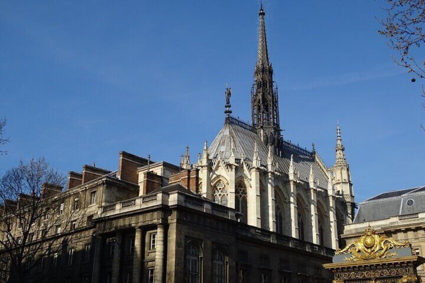 Ste Chapelle & Conciergerie Private Guided Tour with Tickets