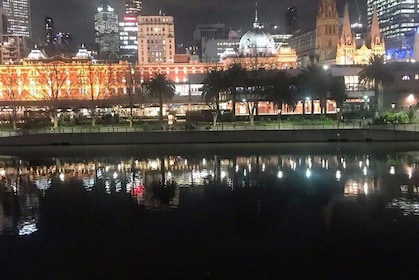 Melbourne by night created for "if busy by day and no time to tour in the d...
