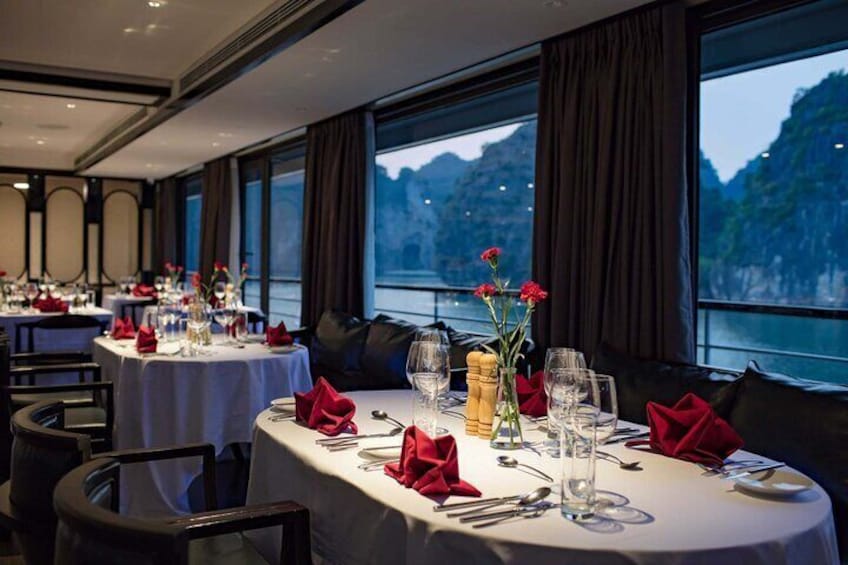 Halong Bay Luxury 3 Days Cruise (2 Nights on Boat - Balcony Cabin)