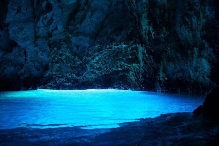 5 islands private boat tour:Blue Cave,Hvar&Pakleni islands