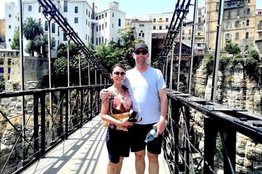 American couple - Constantine : Mellah Slimane Footbridge