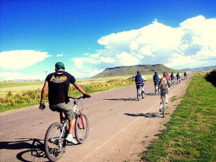 Mountain Bike around Lake Titicaca