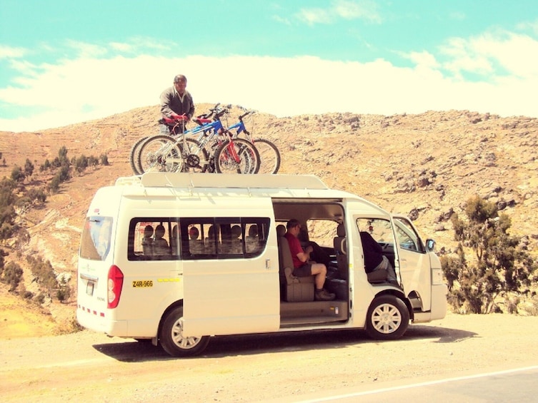 Mountain Bike around Lake Titicaca