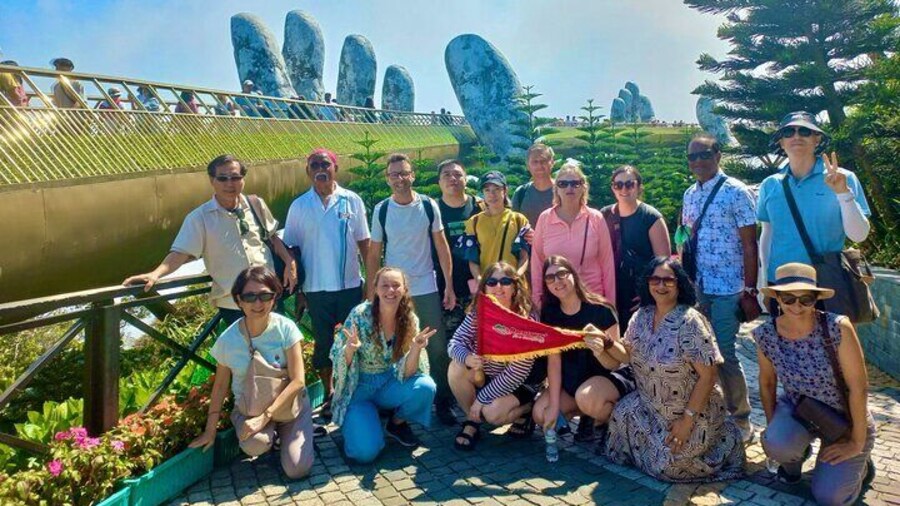 Golden Bridge - Ba Na Hills Daily Ingroup Trip with Local Experts