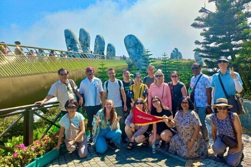 Golden Bridge - Ba Na Hills Daily Ingroup Trip with Local Experts