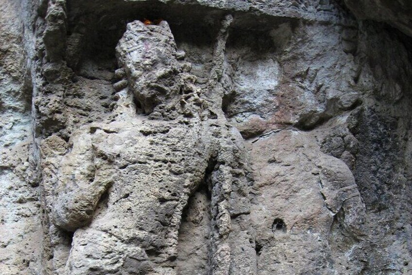 Mumbai sightseeing with Jogeshwari Caves