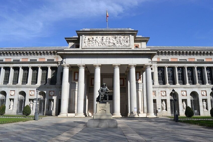 El Prado Museum and Madrid Royal Palace (including tickets)