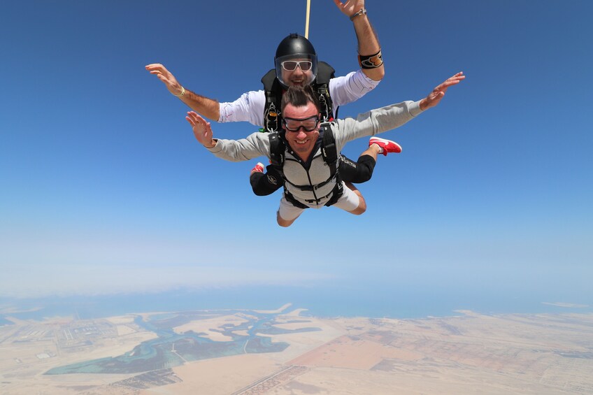 Skydive Abu Dhabi - Tandem