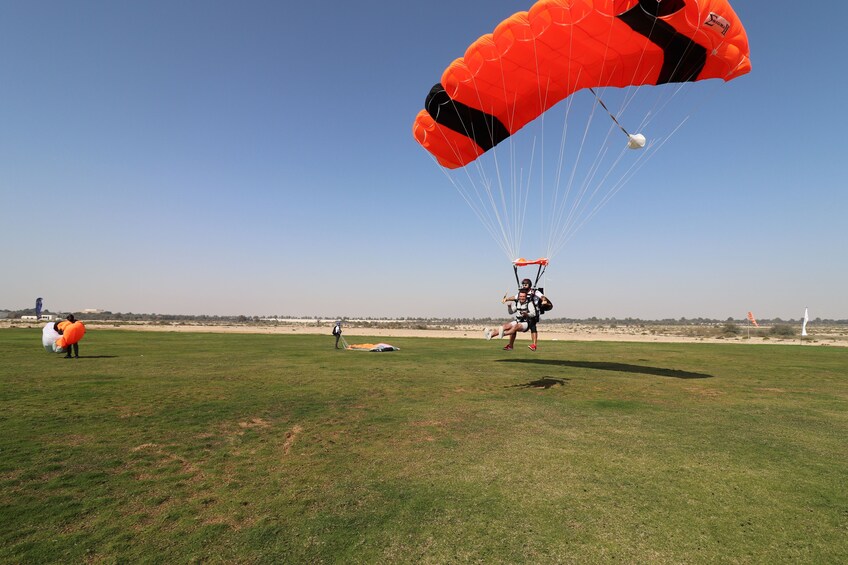 Skydive Abu Dhabi - Tandem  