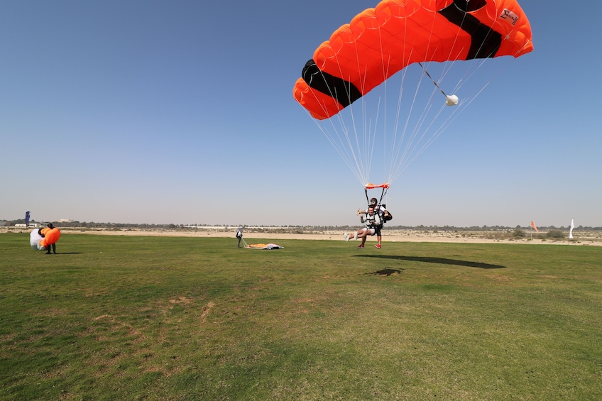 Skydive Abu Dhabi - Tandem