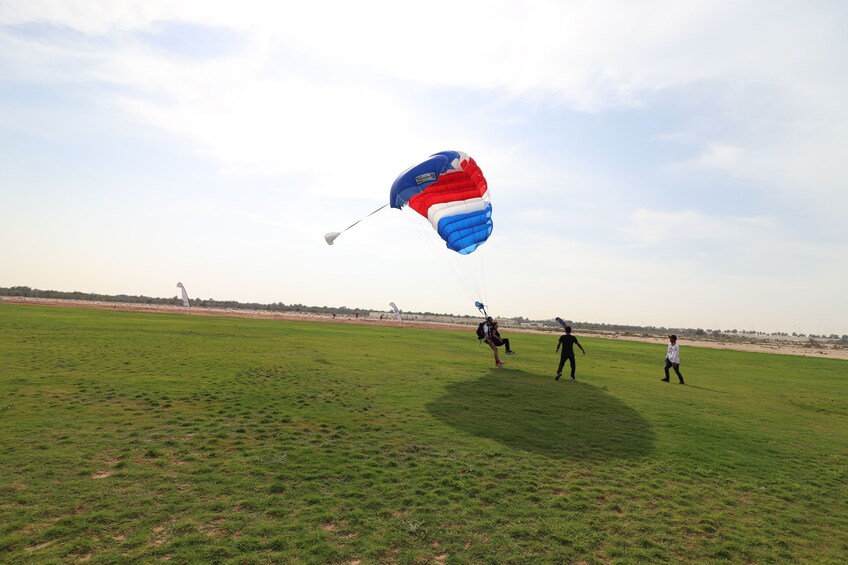 Skydive Abu Dhabi - Tandem