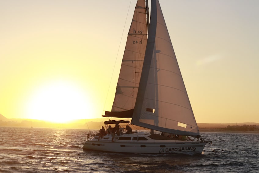 Luxury Sunset Sailing Cruise with Open Bar