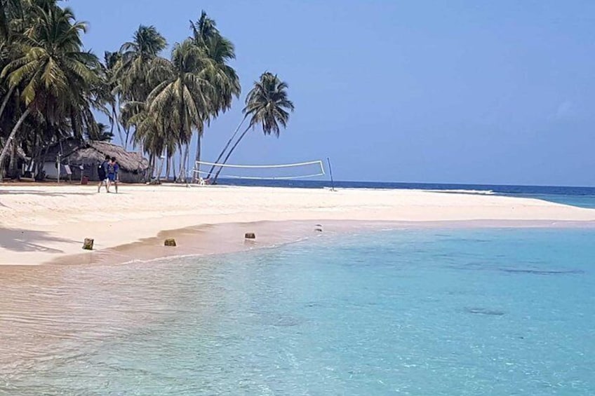 Beach Day in San Blas from Panama City including Lunch