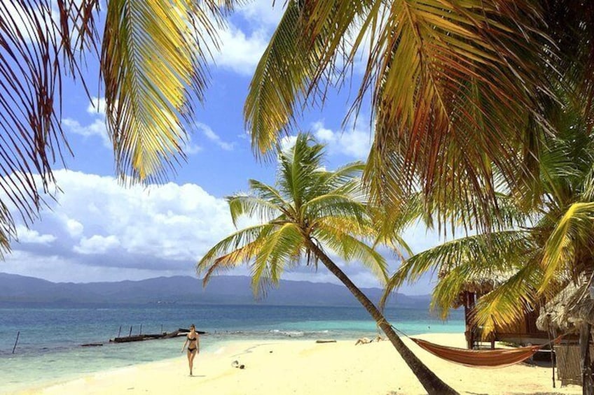 Beach Day in San Blas from Panama City including Lunch