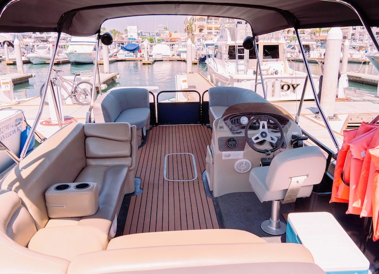 Private Tritoon Boat rental with Captain