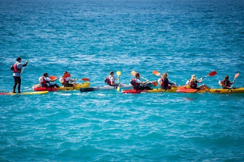 2 Hours Kayak Tour in Cerro Gordo-Maro Natural Park