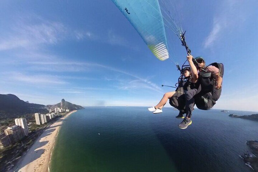 Experience Hang Gliding or Paragliding in Rio
