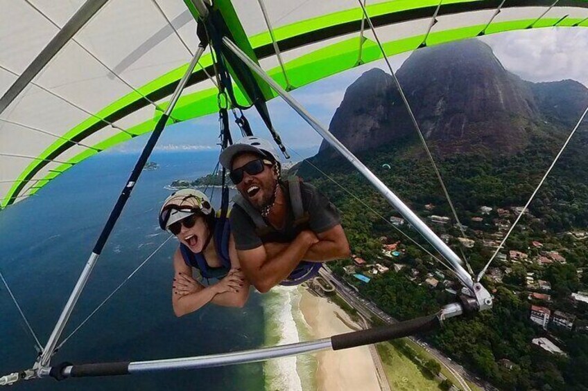 Experience Hang Gliding or Paragliding in Rio