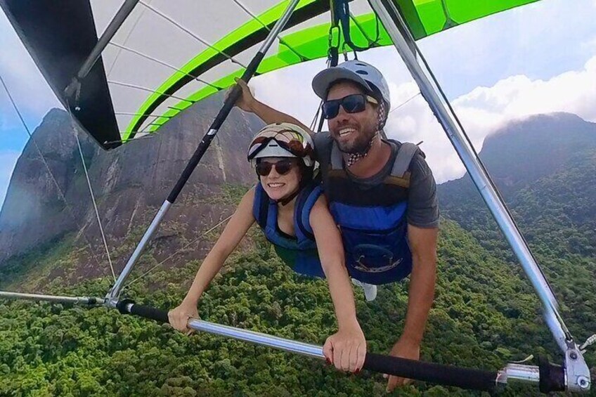 Experience Hang Gliding or Paragliding in Rio