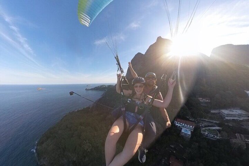 Experience Hang Gliding or Paragliding in Rio