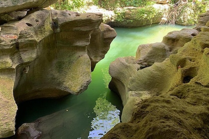 Arenales Caves and River Adventure in Puerto Rico