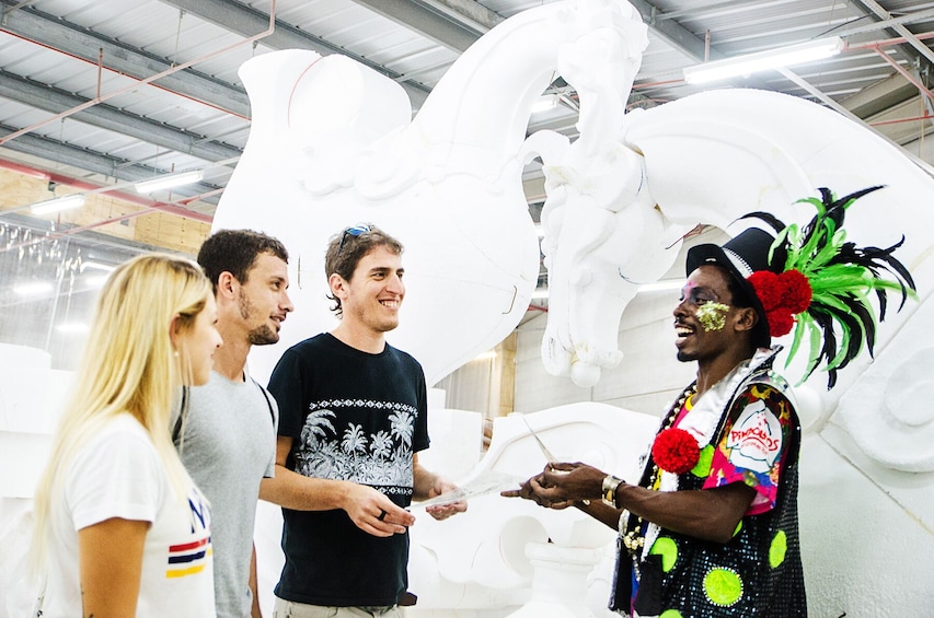 Samba Experience: Carnival Backstage