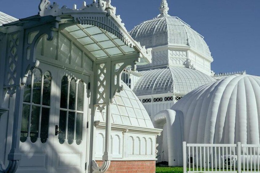 Visit a beautiful Victorian glasshouse with your private guide
