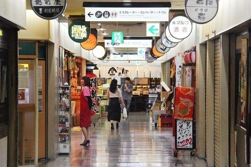 Osaka Off the Beaten Path Full-Day Private Tour with Nationally-Licensed Guide