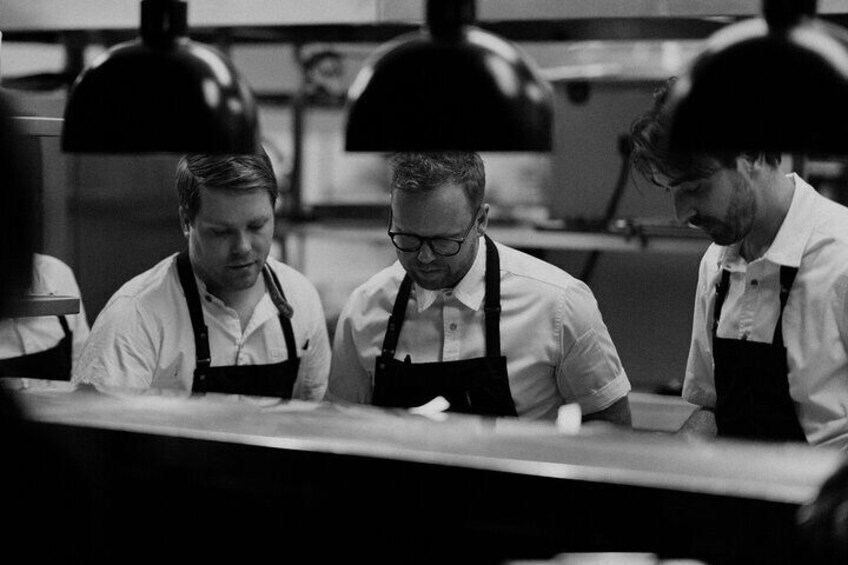 Brendan (c) & Team