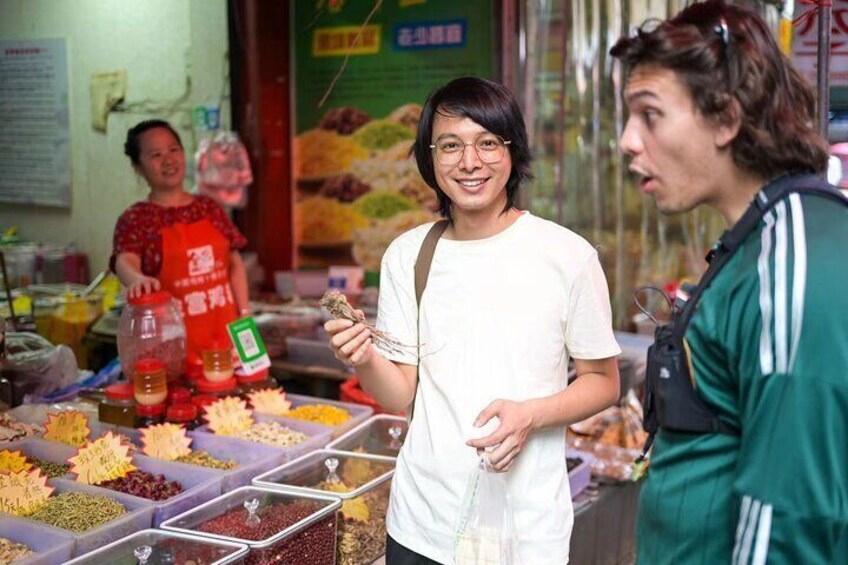 Half-Day Chengdu Back Alley Foodie Tour