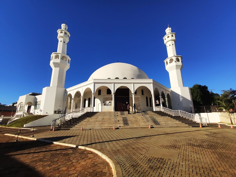 City Tour with Buddhist Temple and Muslim Mosque