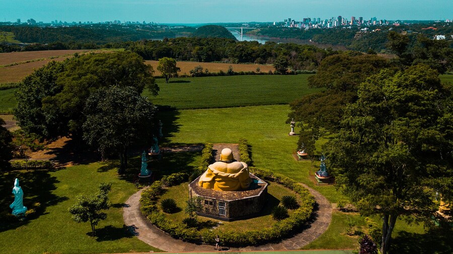 City Tour with Buddhist Temple and Muslim Mosque